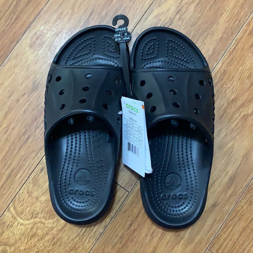 Croc Baya Slides unisex size M6/W8 Black NWT